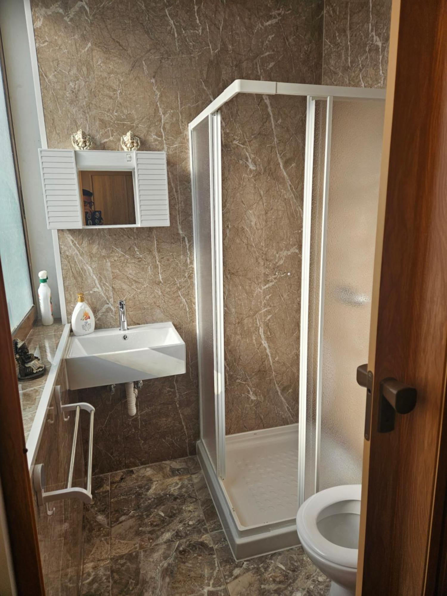 Lotus Guest House Malta Gzira Exterior photo