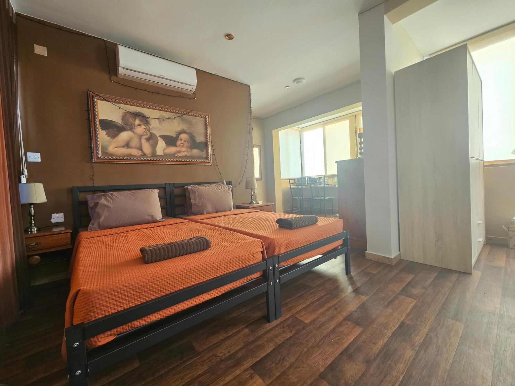 Lotus Guest House Malta Gzira Exterior photo
